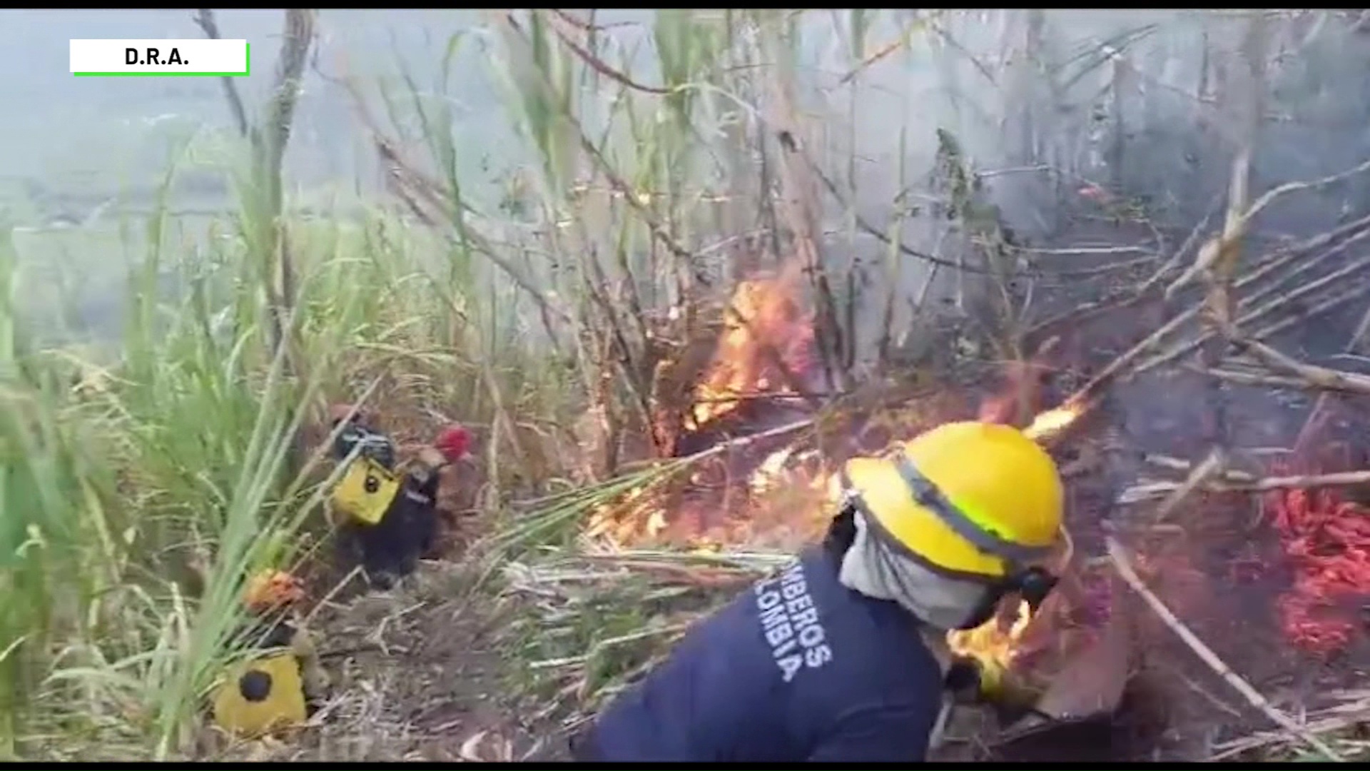 Bomberos trabajan sin contrato en Yolombó