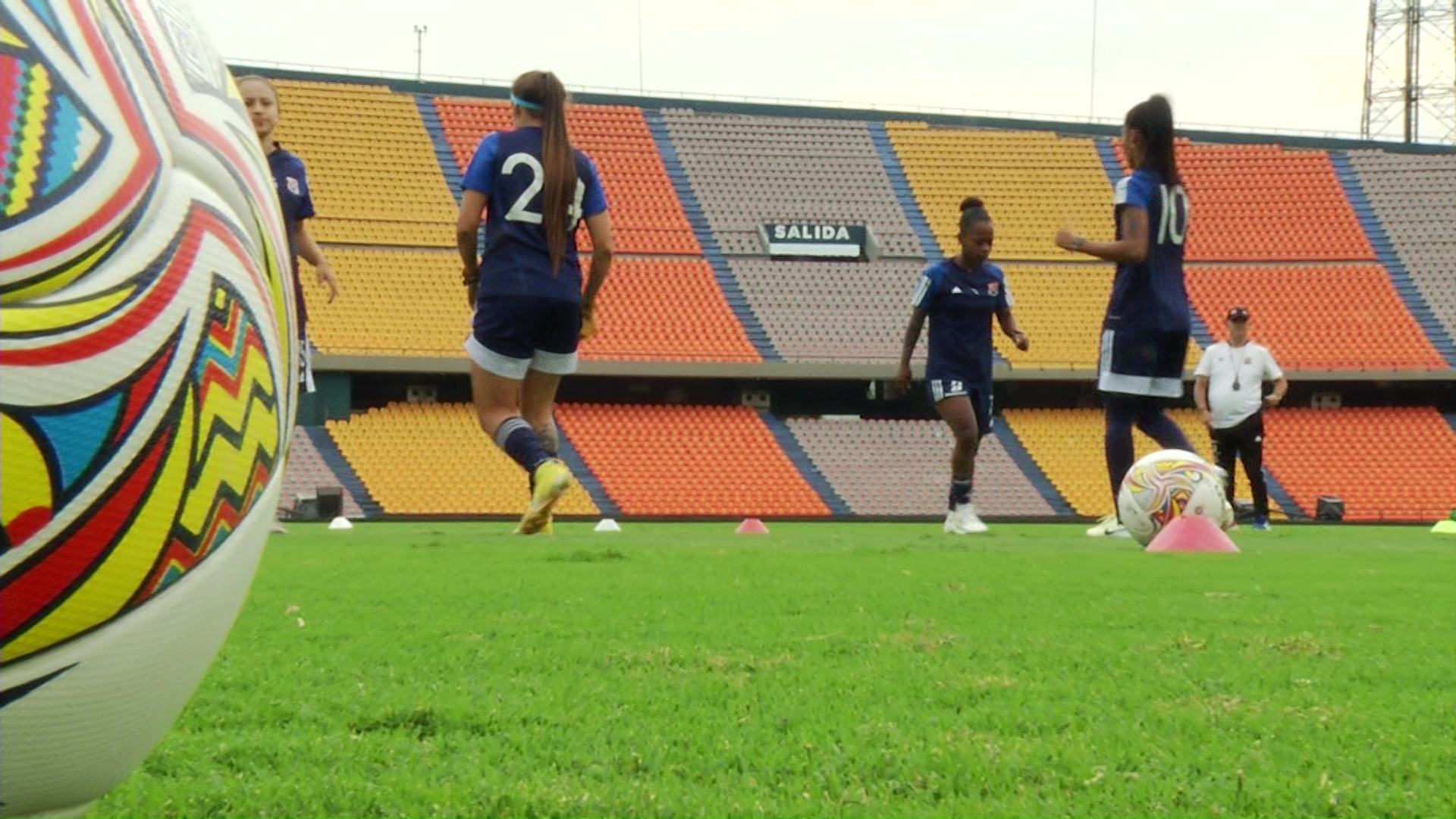 DIM femenino defiende liderato de La Liga