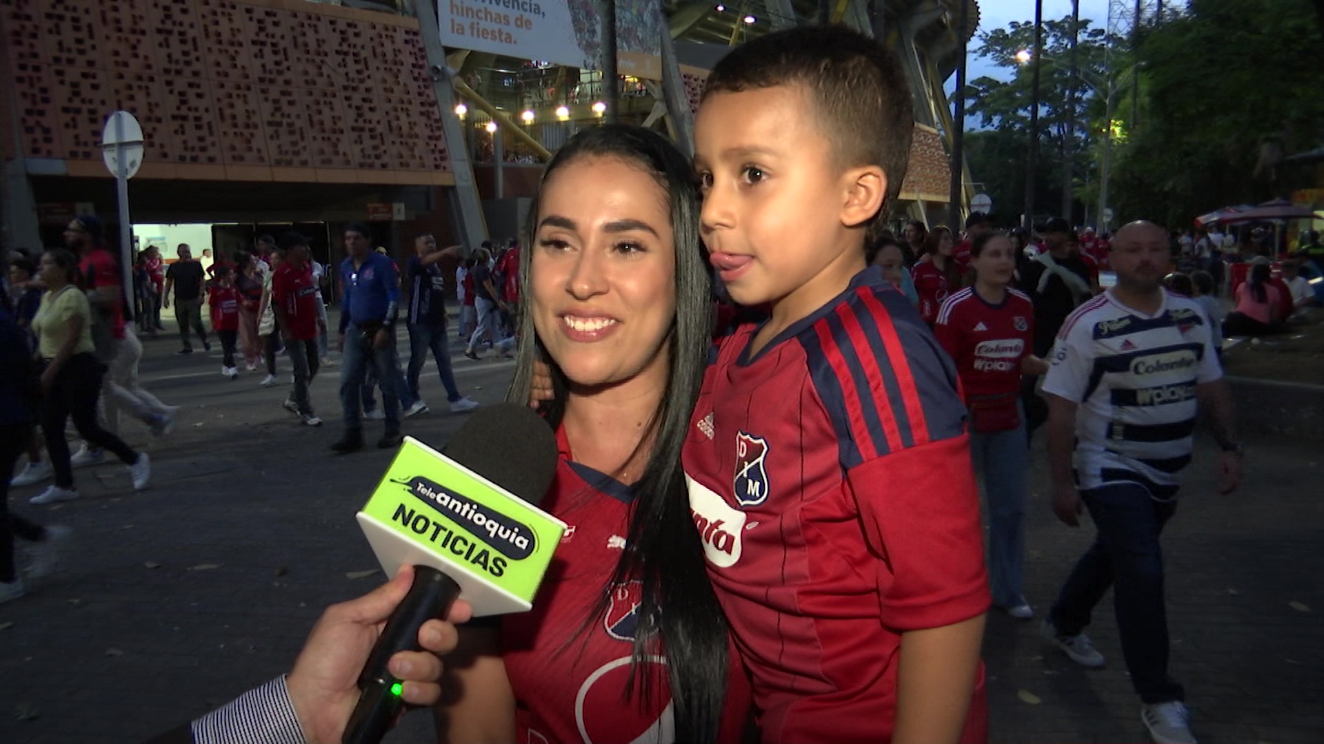 Más de 20 mil hinchas acompañaron al Medellín