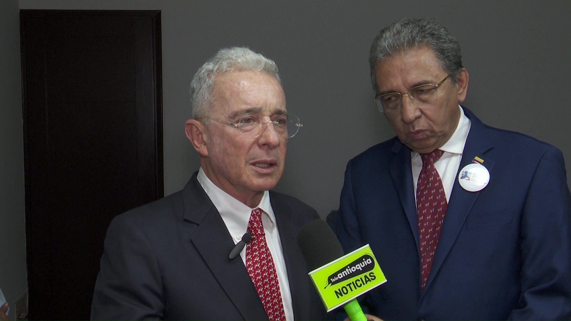 Proceso constituyente es un ‘golpe de estado’ Álvaro Uribe Vélez