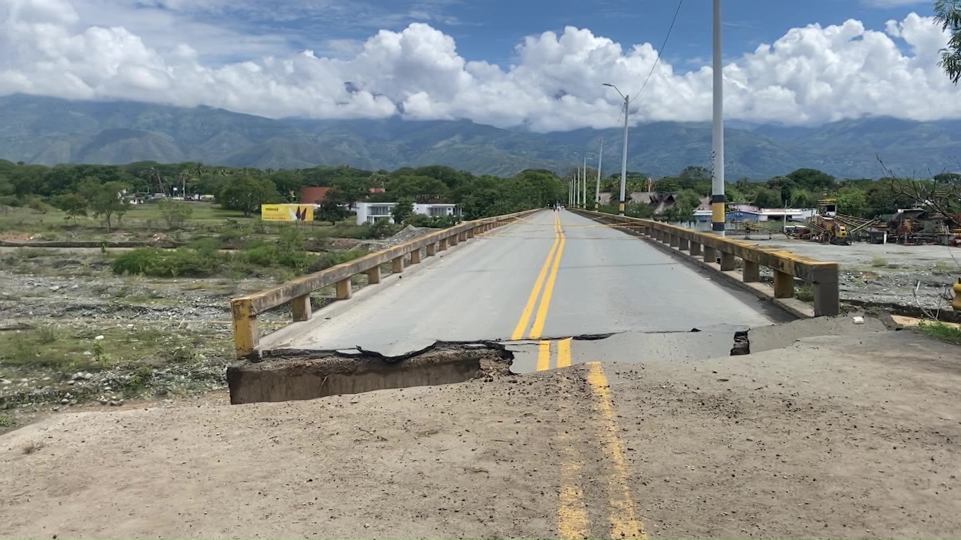 163 días tardó reparar el puente del Tonusco