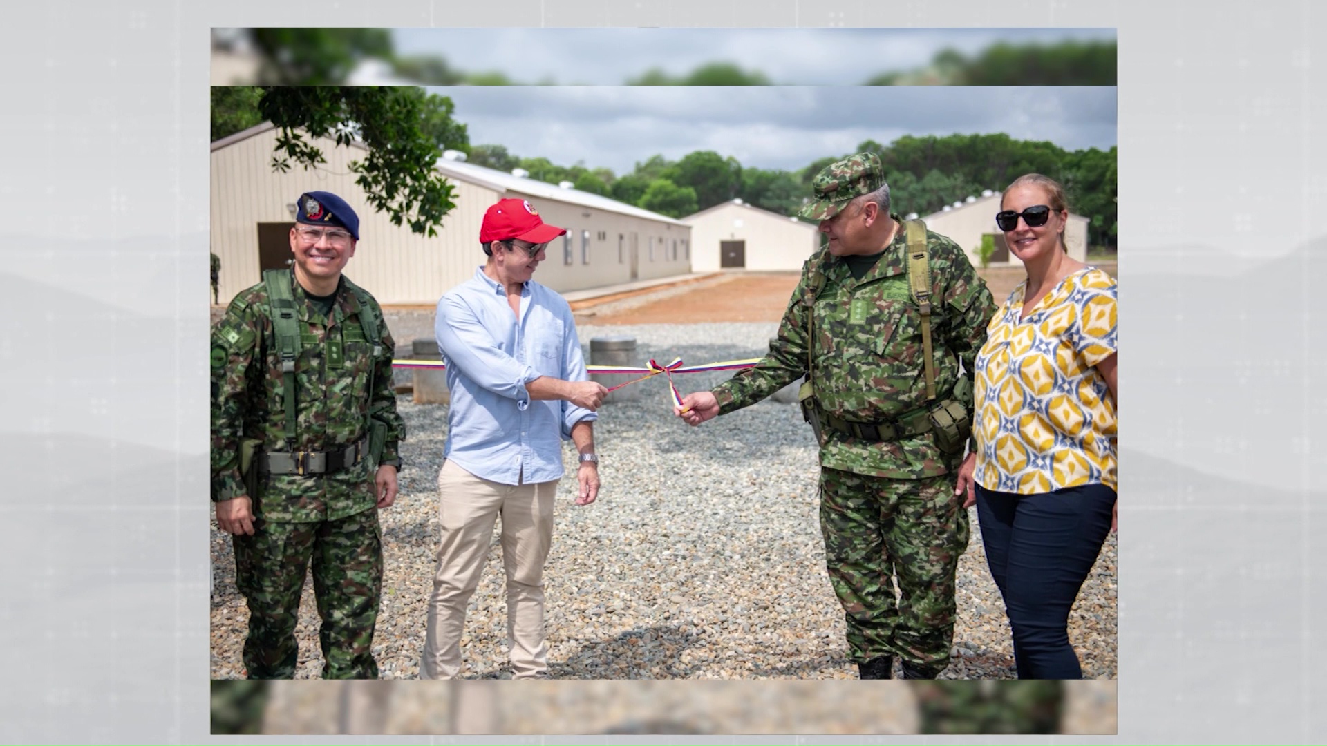 EE. UU. Entregó edificios al ejército