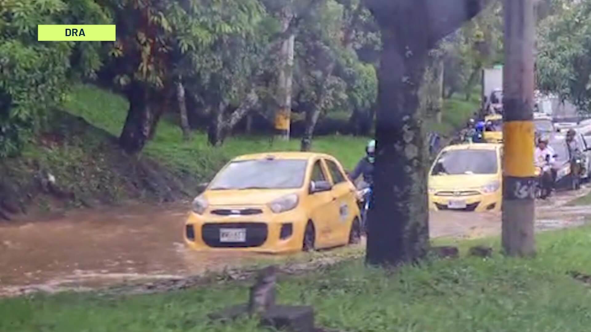 26 accidentes en Medellín por lluvias