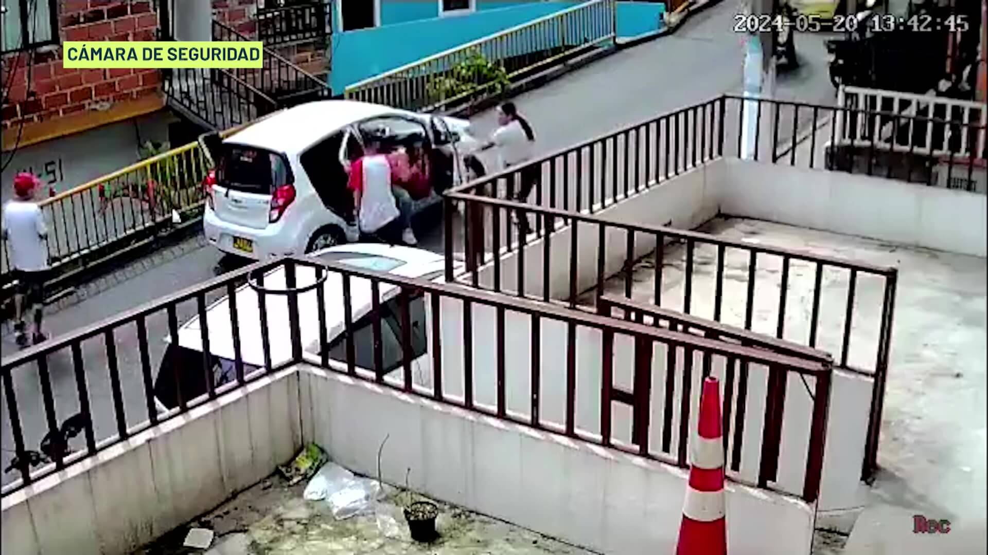 Ataque de sicarios a familia en el Popular 1