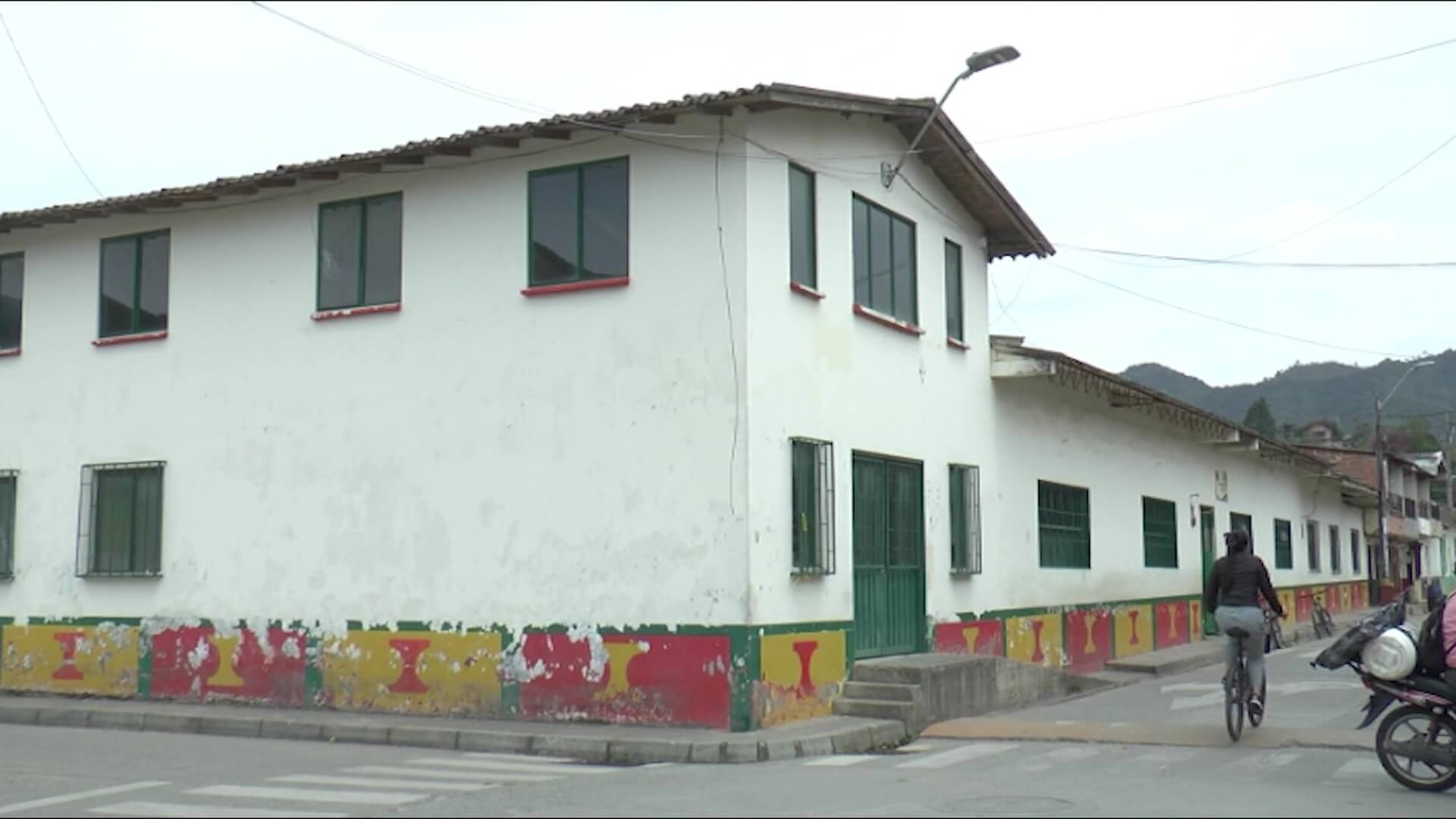 Colegio más antiguo de Amalfi amenaza ruina