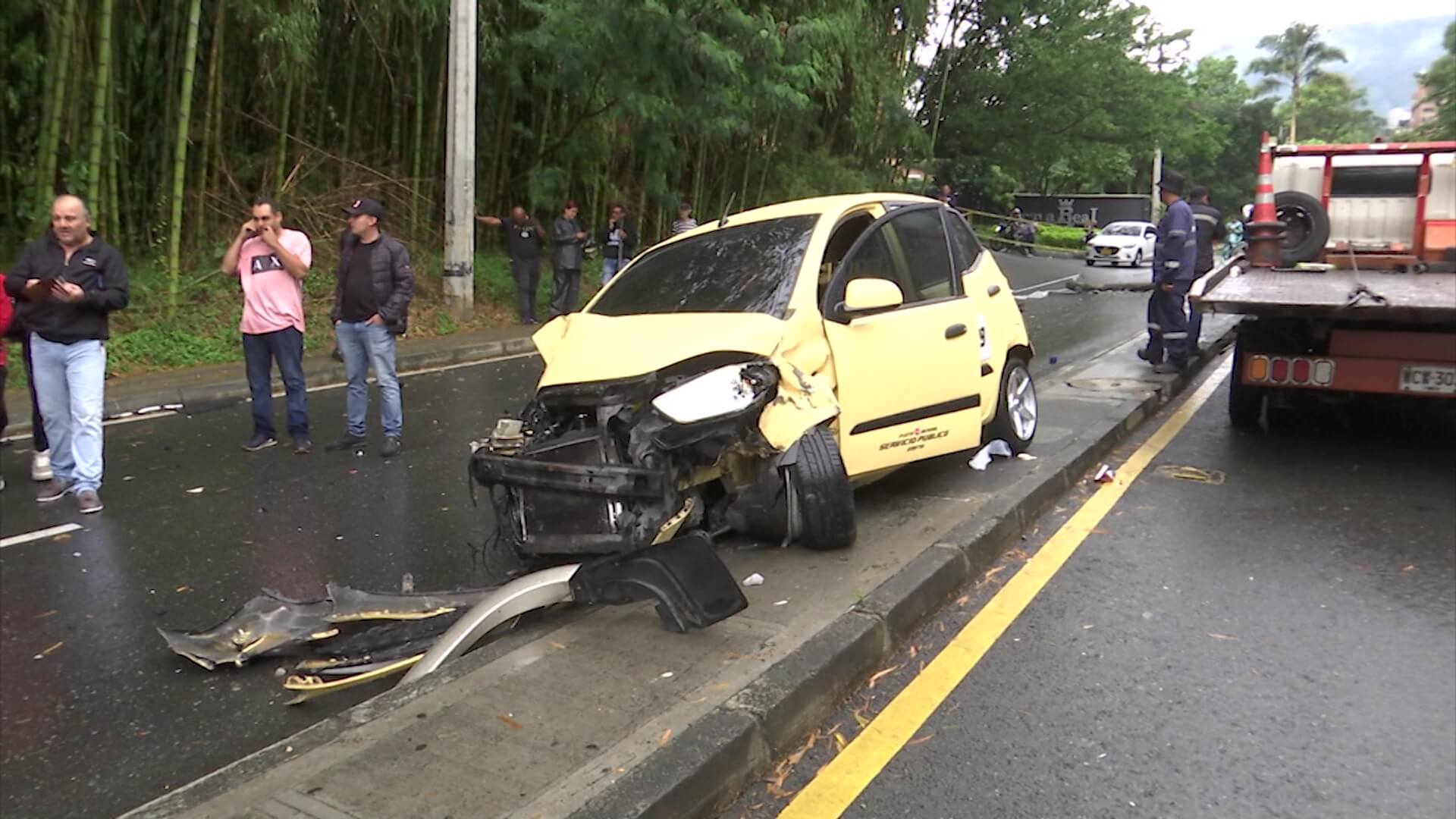 Nueve lesionados y 14 vehículos chocados en El Poblado