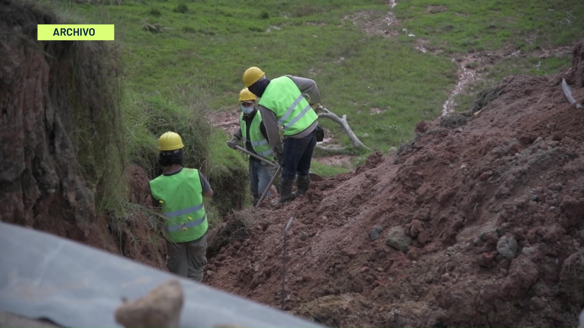 Tenga precaución vías en estudio geológico