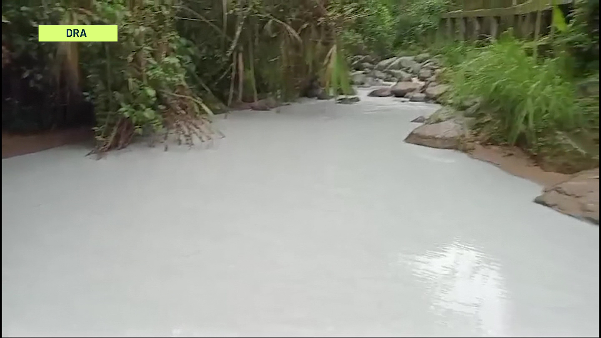 Preocupación por contaminación en quebrada
