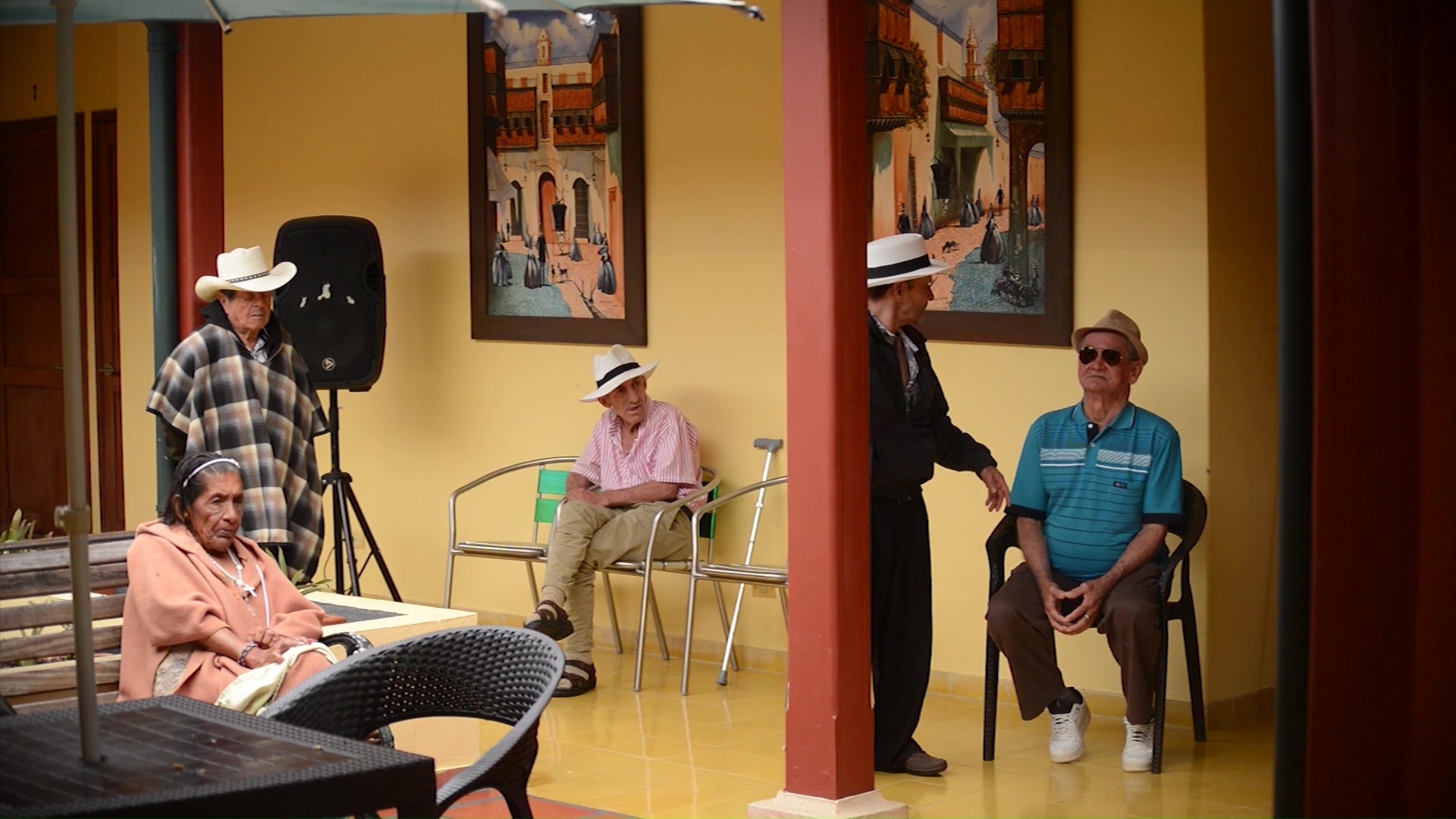 No están llegando recursos de Colombia Mayor
