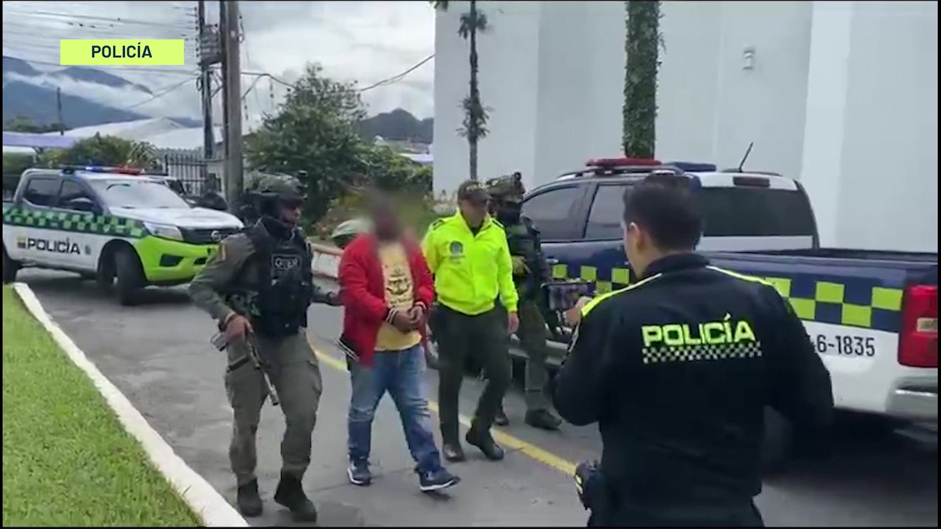 Extinción de dominio para 32 bienes