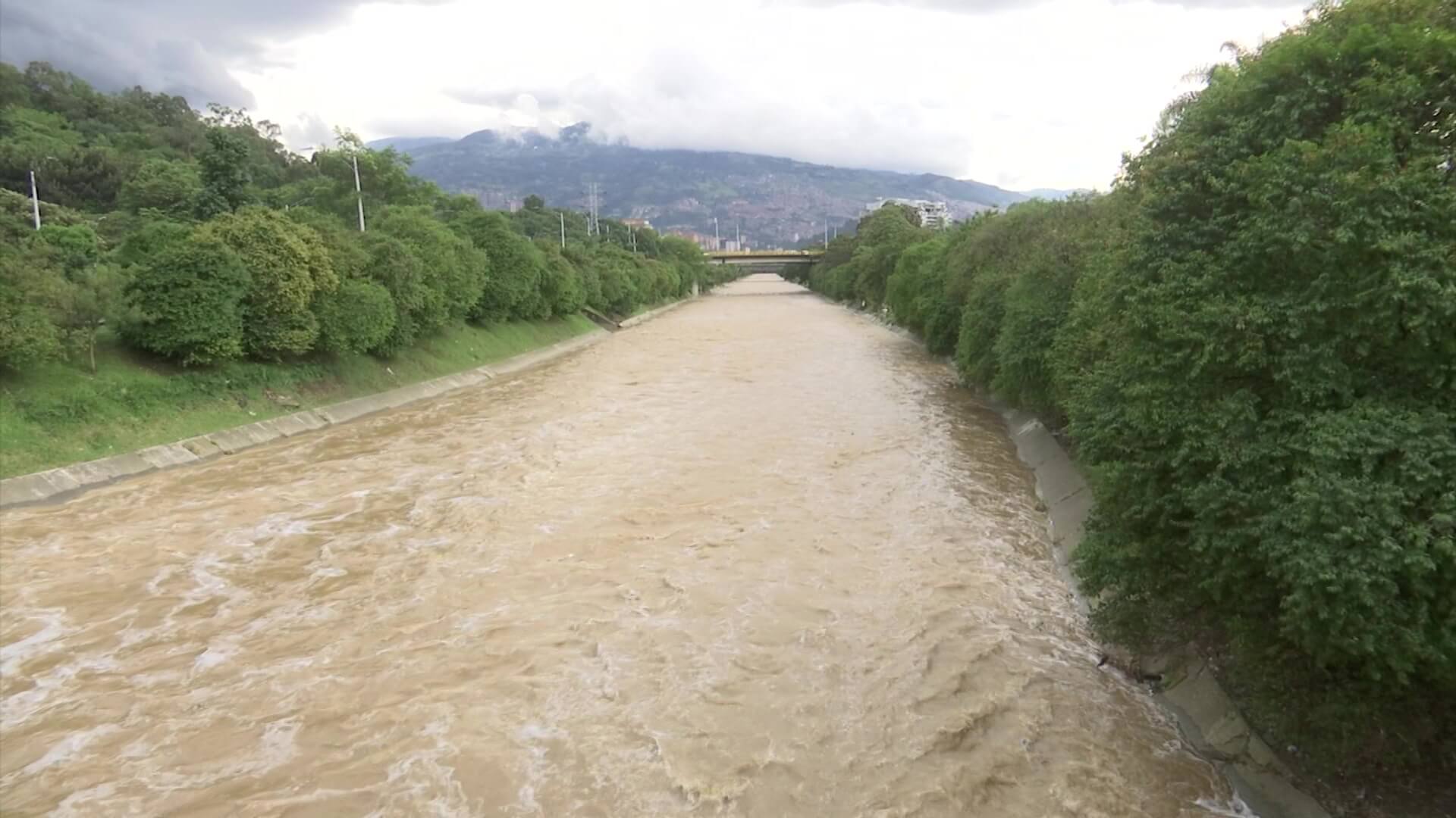 Buscan declarar al río Medellín como sujeto de derechos