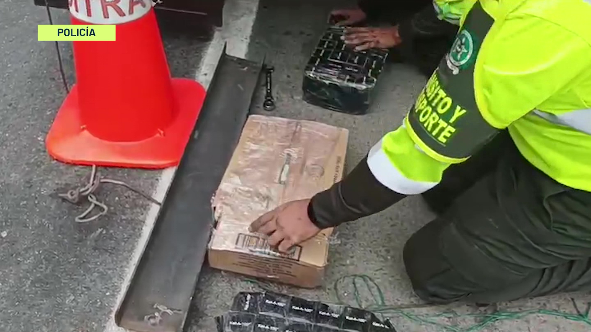 La policía incautó 300 tarros con ketamina