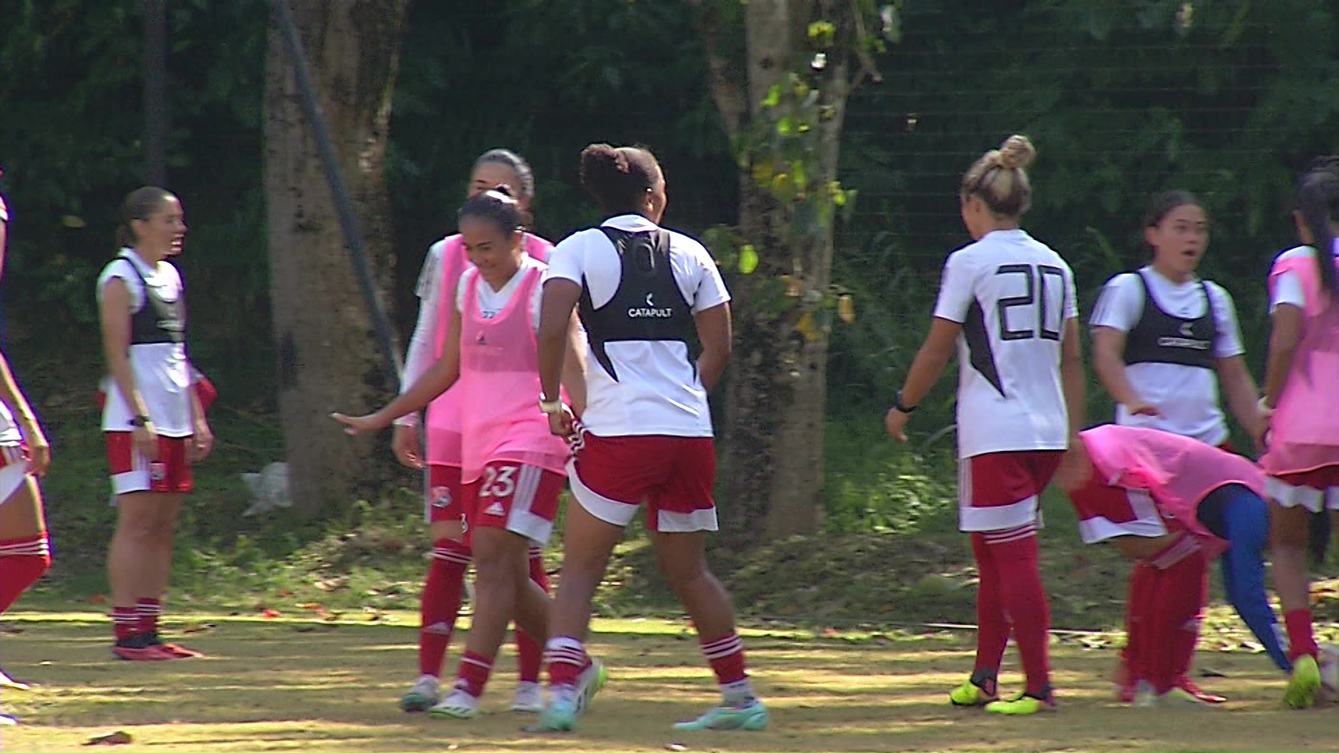 DIM femenino debuta en los cuadrangulares