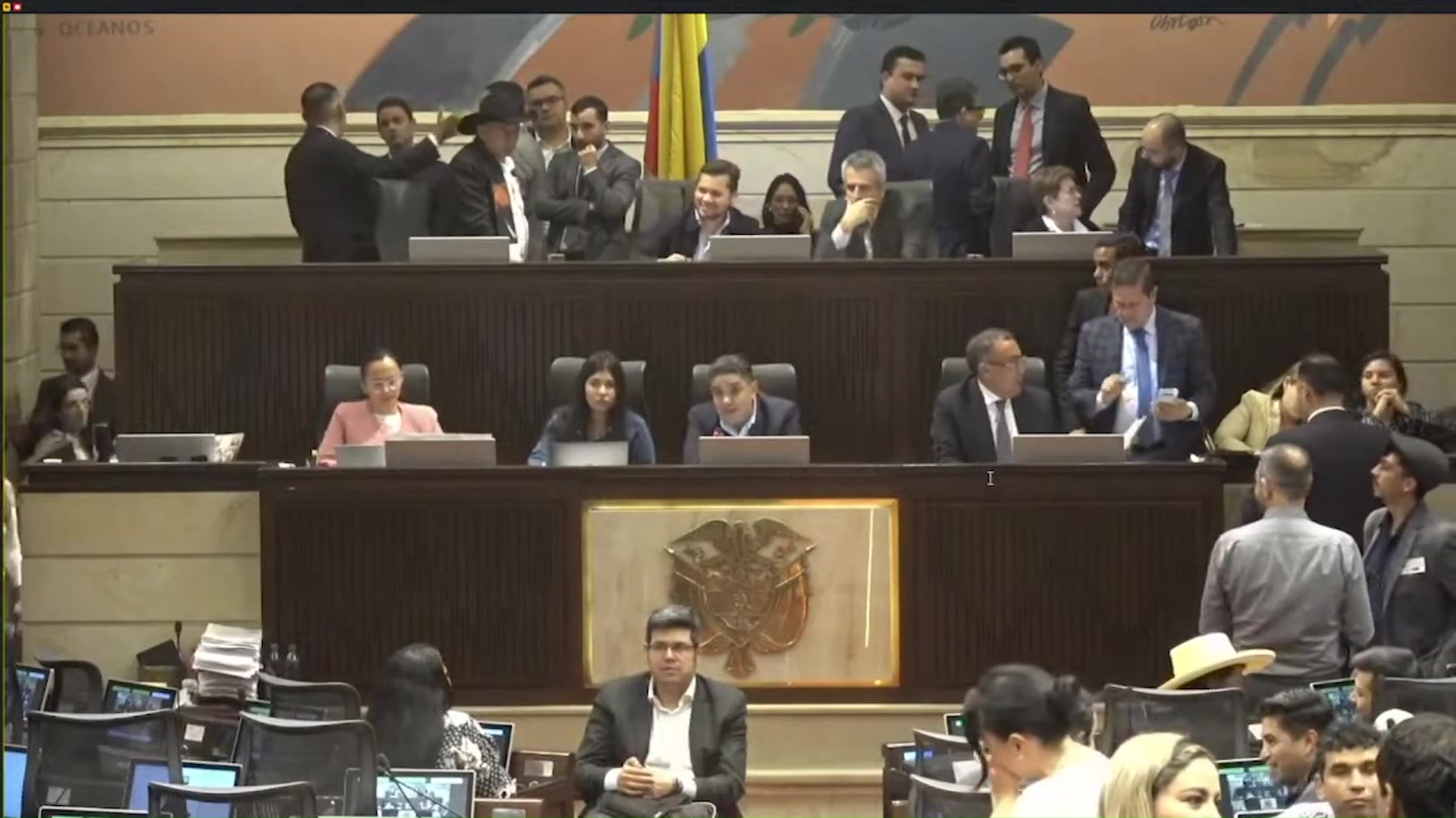 Gobierno actuó desesperado por mostrar logros