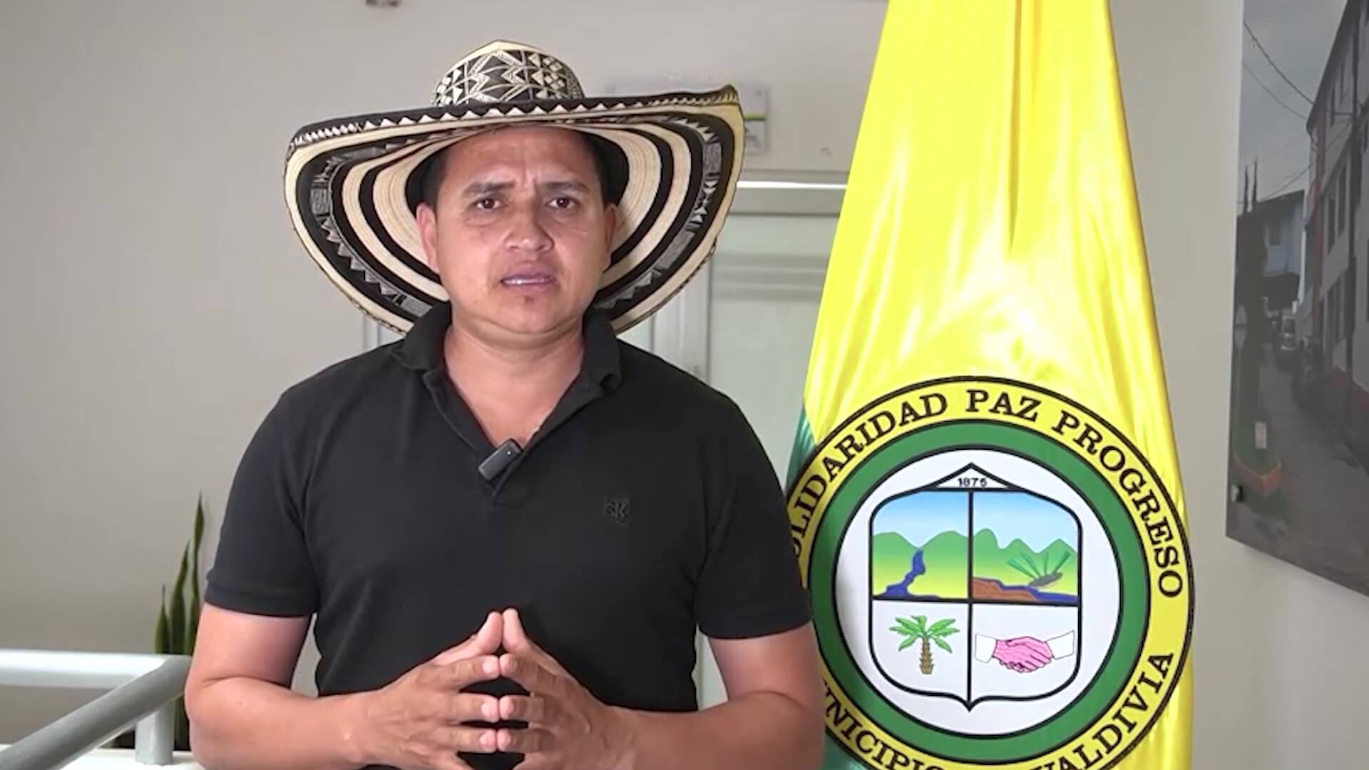 19 personas confinadas en escuela de Valdivia