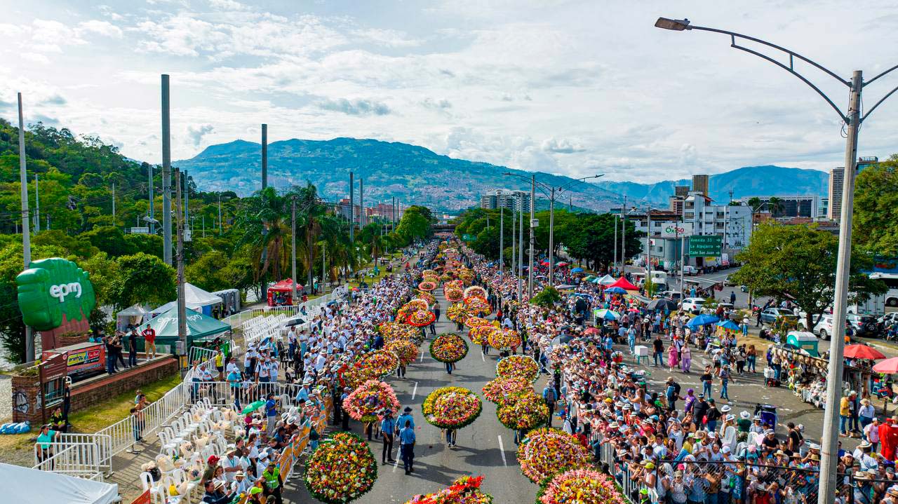 Celebrando la tradición floral en Antioquia: la historia de La Feria de las Flores