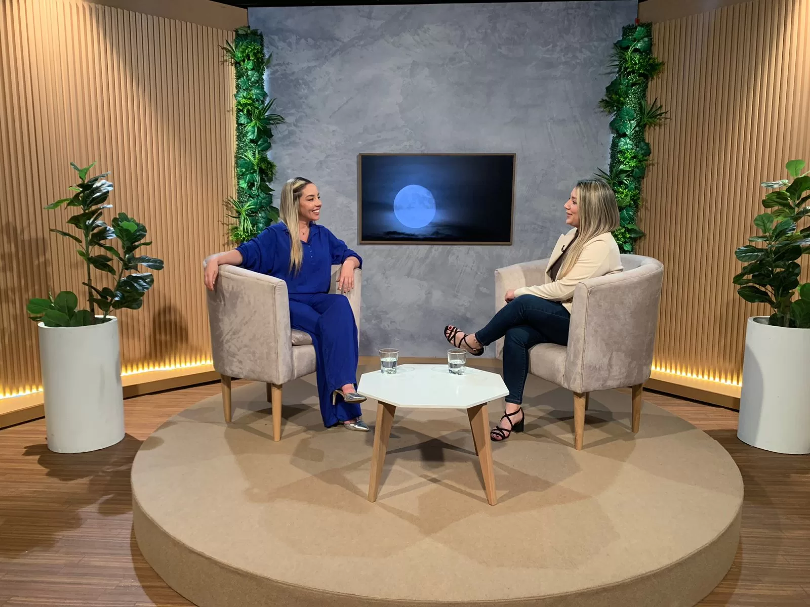 Nocturnos: el programa regional de Teleantioquia y CCM que te escucha