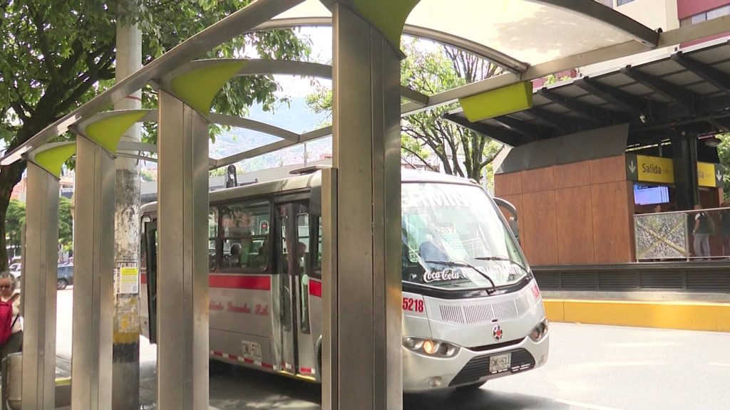 Nuevas inversiones para renovar paraderos de buses 