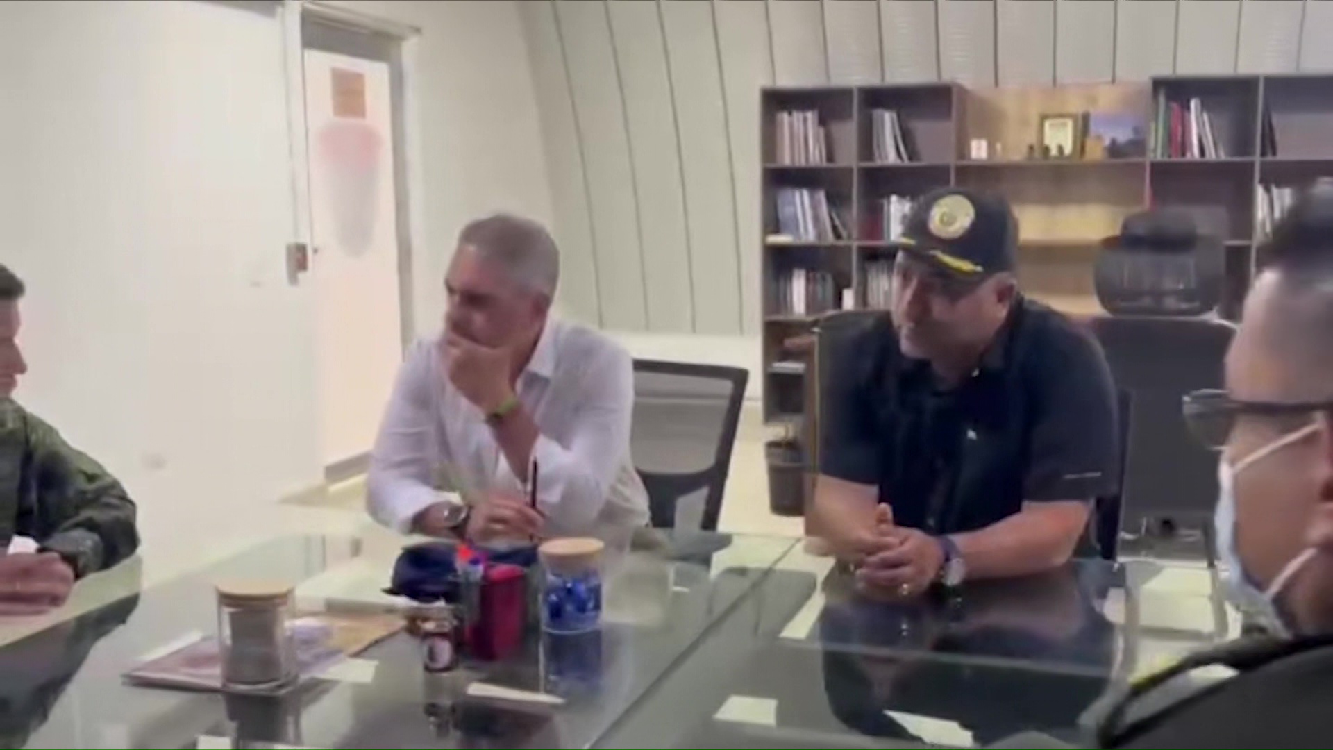 Gobernador visitó a soldados heridos