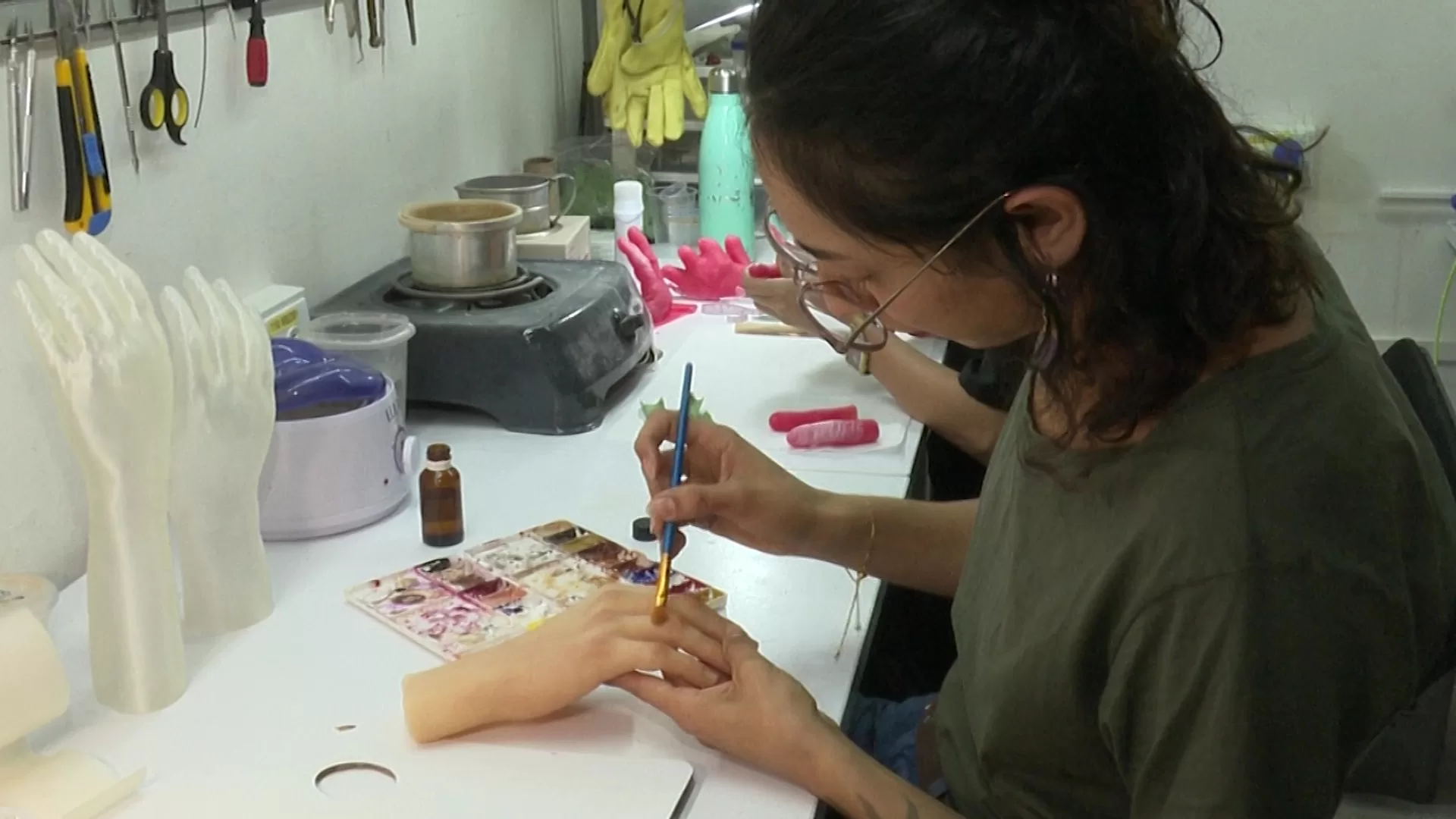 Emprendedor crea prótesis hiperrealistas