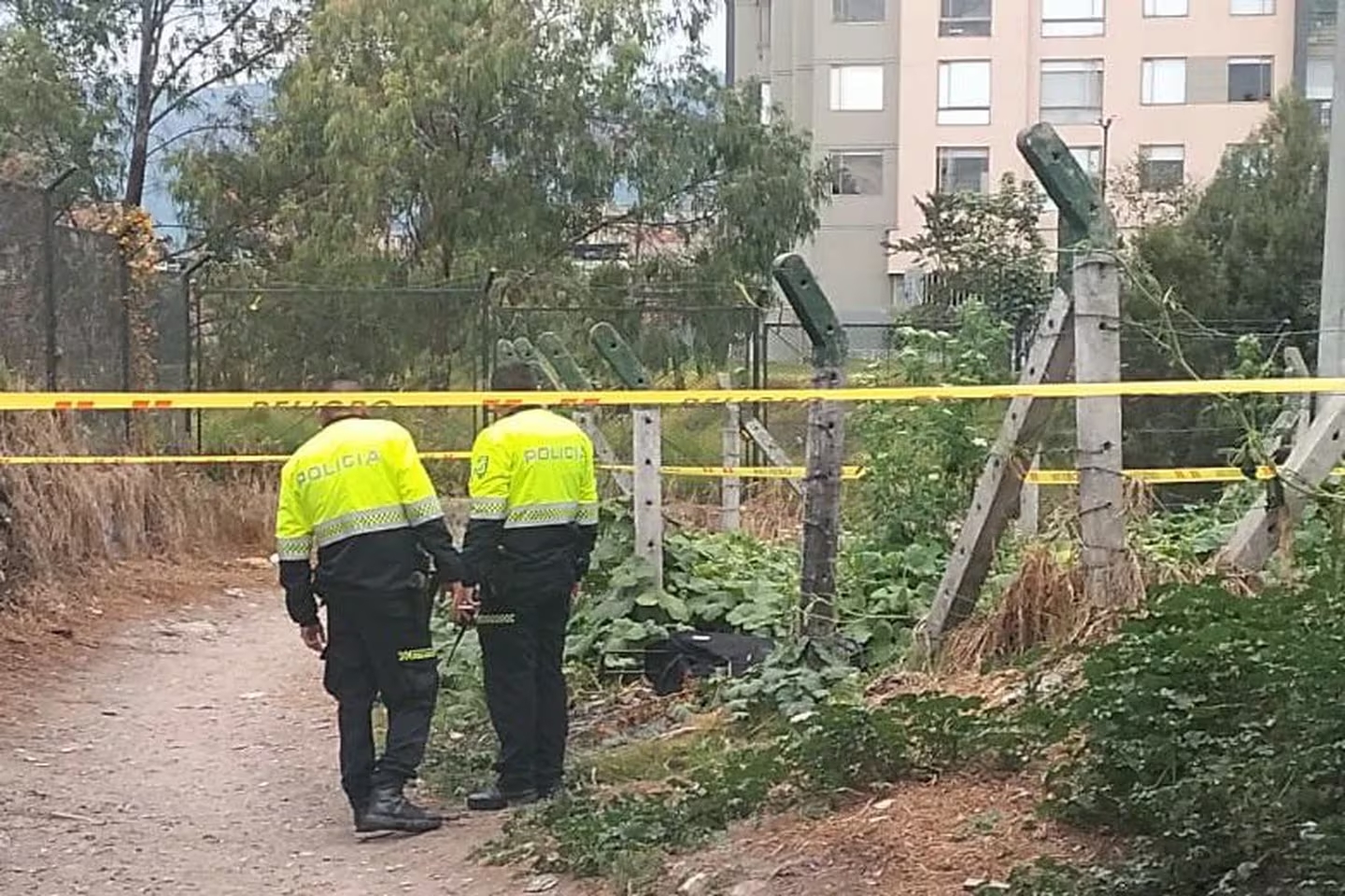 Encuentran un cadáver en una maleta en el norte de Bogotá