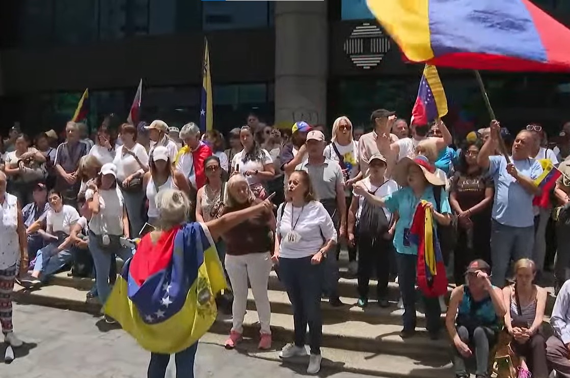 Inician protestas en Venezuela convocadas por María Corina Machado