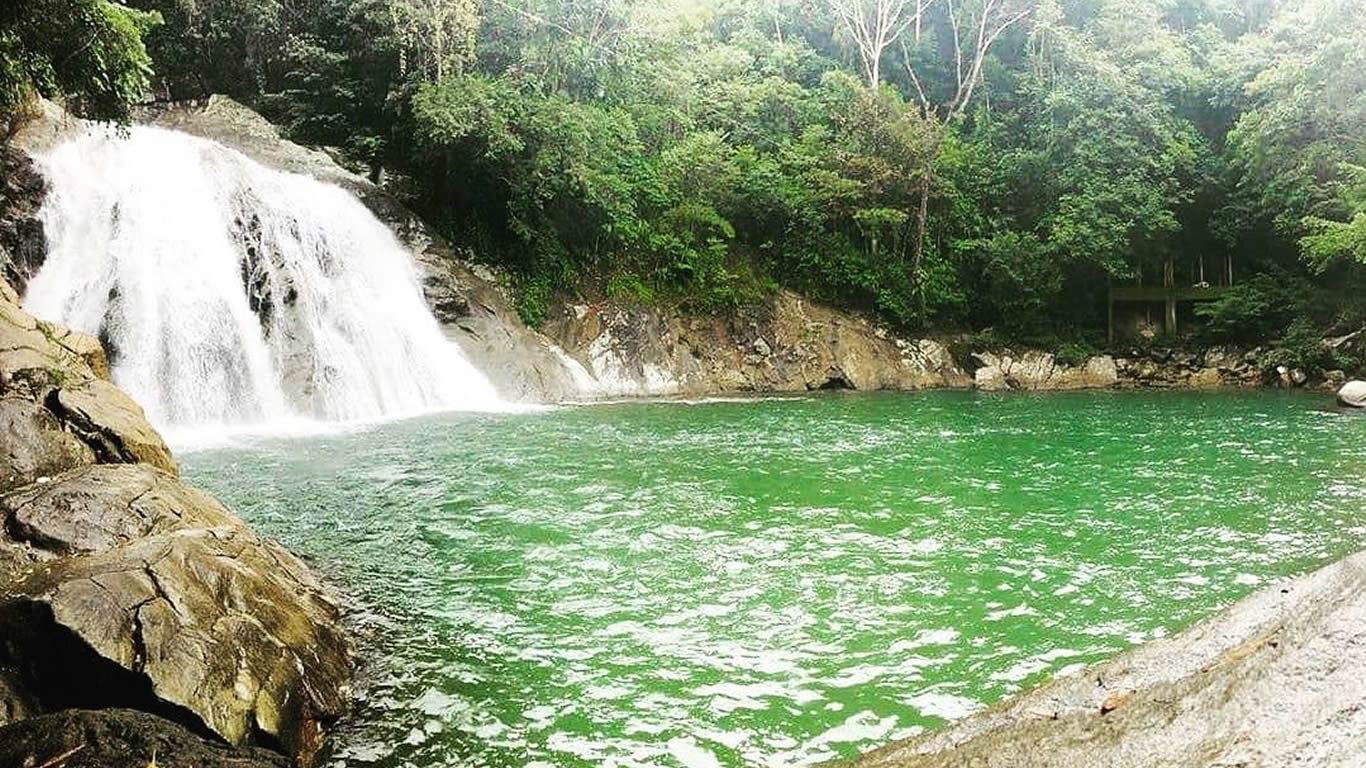Joven urabaense murió al practicar clavados en un charco de San Luis