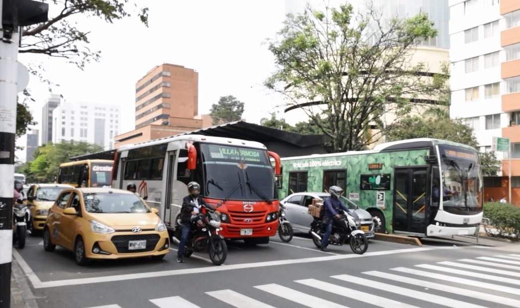 Aumenta el precio del pasaje de buses, busetas y microbuses