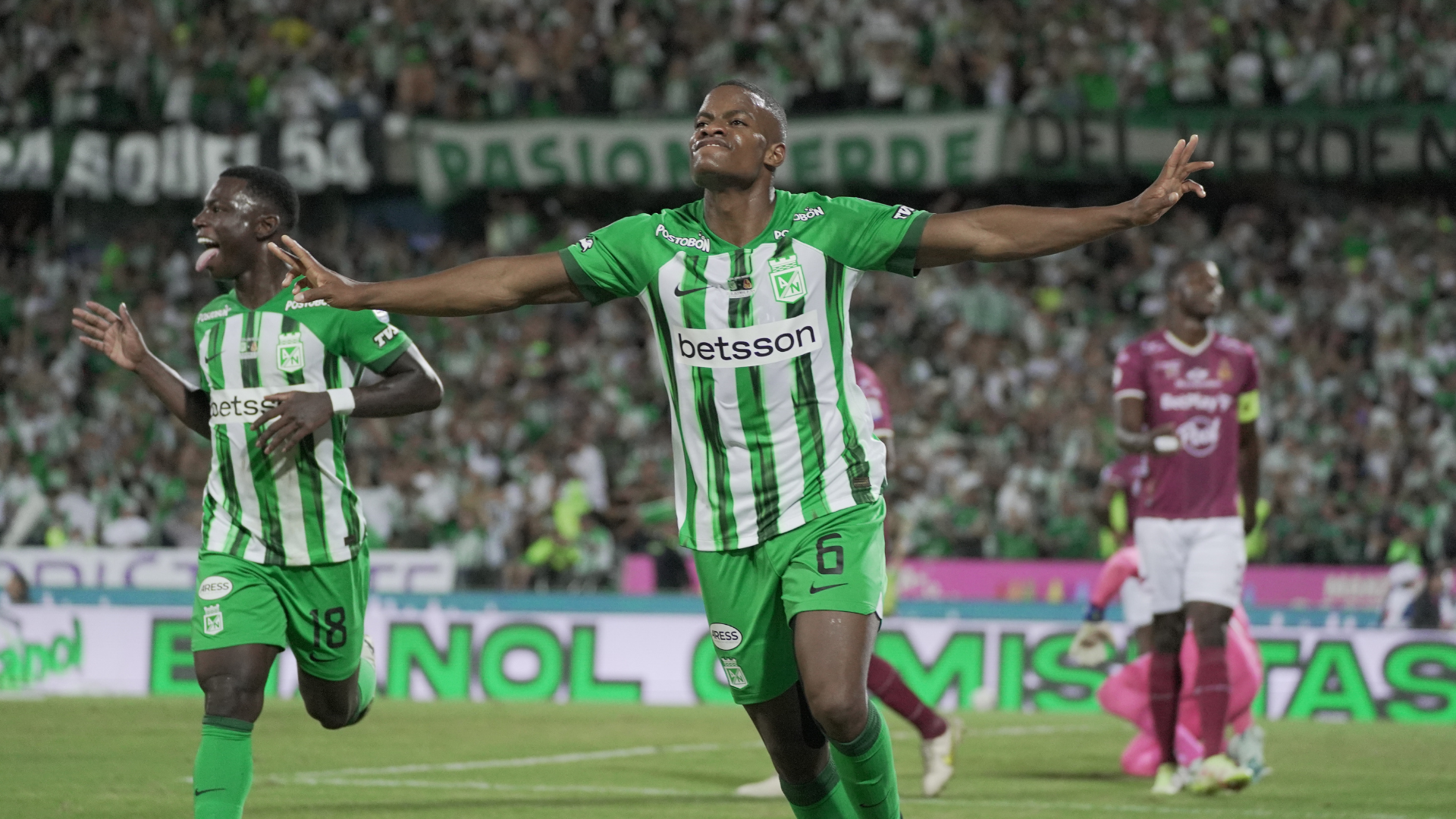 Nacional campeón, los derrotó a todos