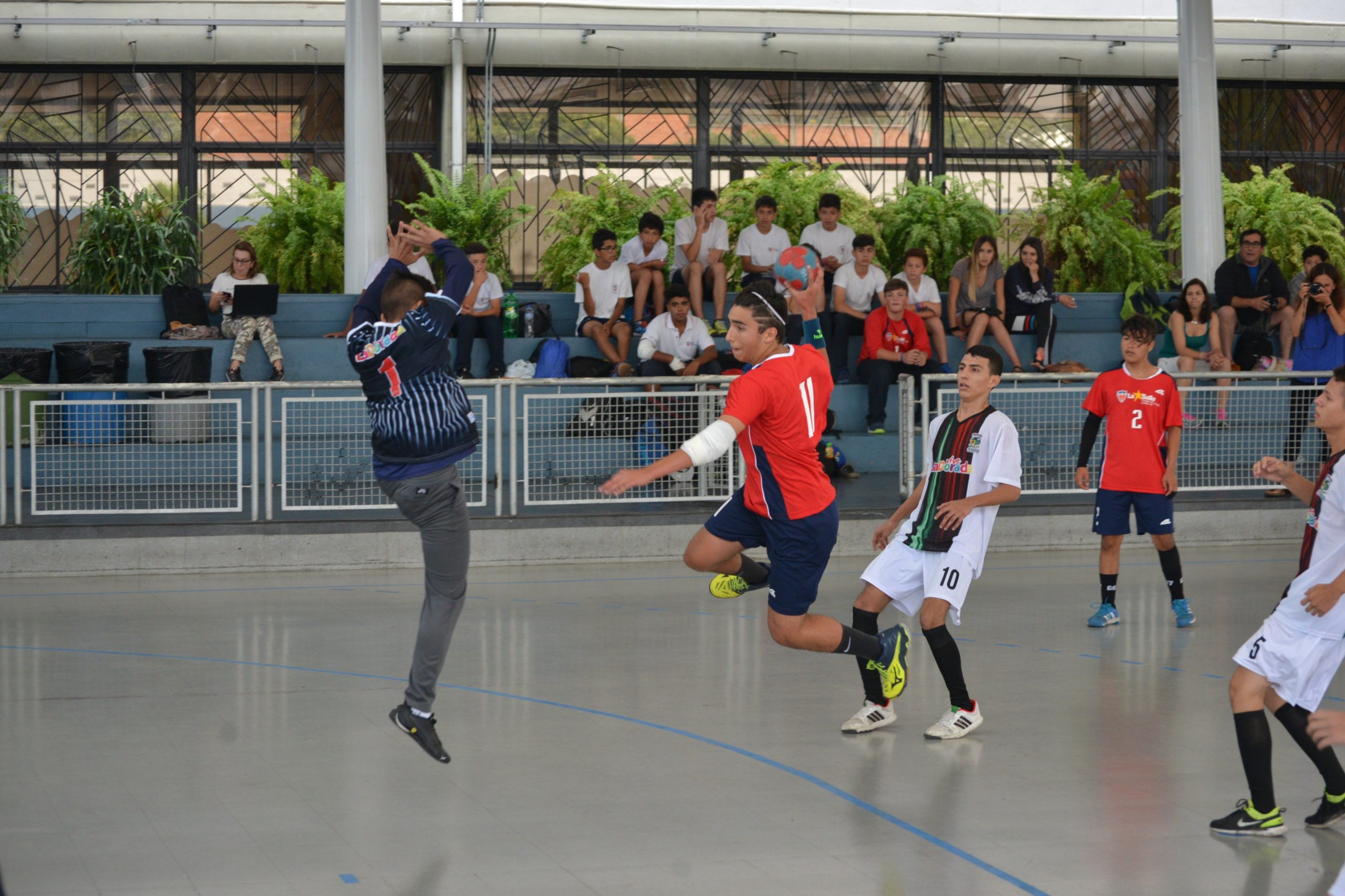 El balonmano en el Festival de Festivales es un sueño hecho realidad