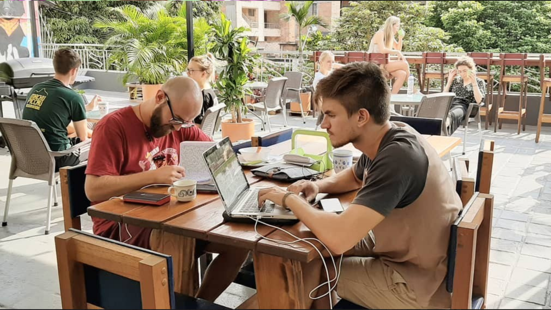Esta es la millonada que gastan mensualmente los nómadas digitales en Medellín