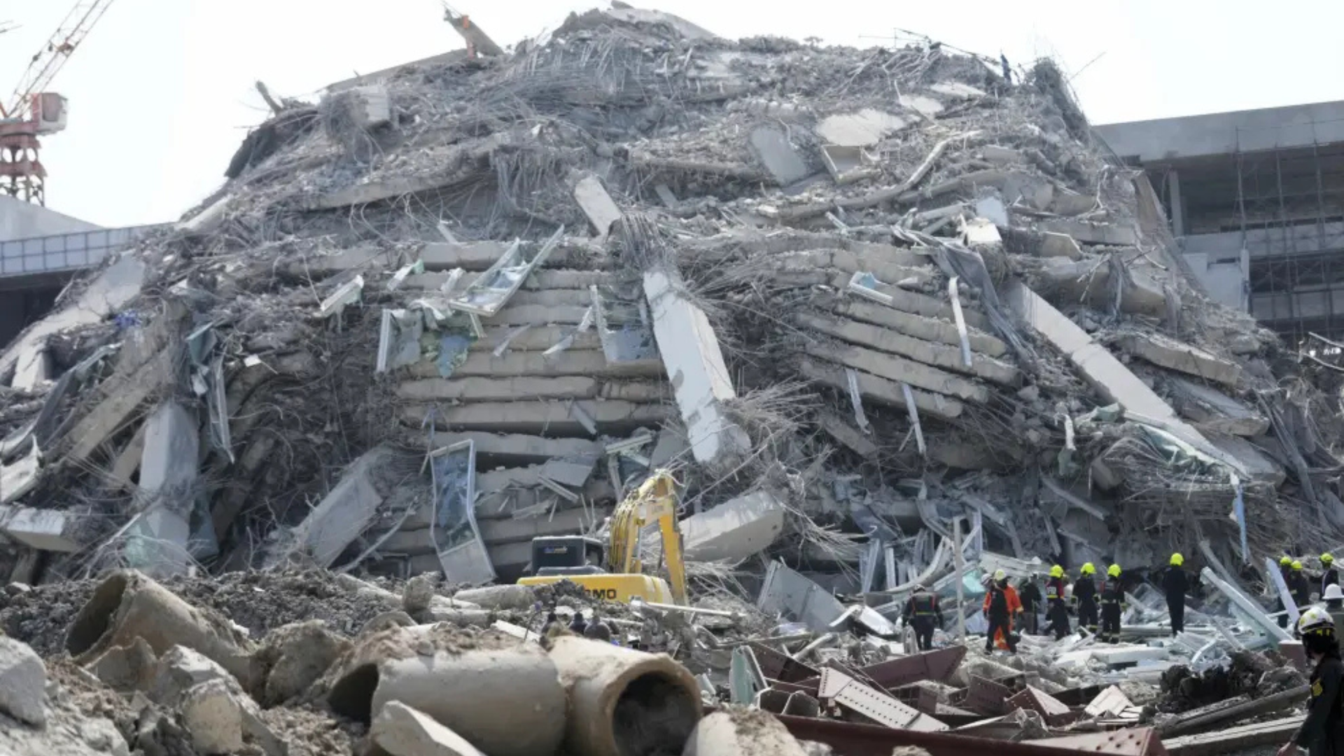 El poderoso terremoto de magnitud 7,7 sacudió Myanmar, Tailandia y el suroeste de China, causando destrucción en varias ciudades.