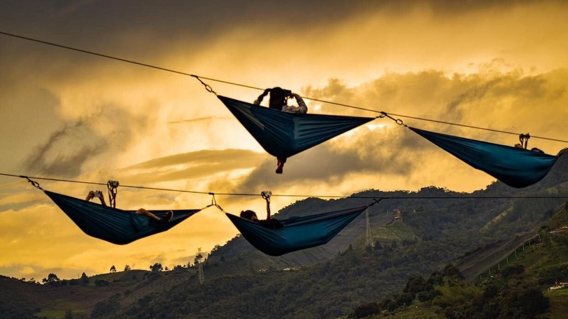 A una hora y media de Medellín está el rincón natural más impresionante, ubicado entre los municipios de La Ceja y Abejorral, pertenecientes al Oriente Antioqueño. 