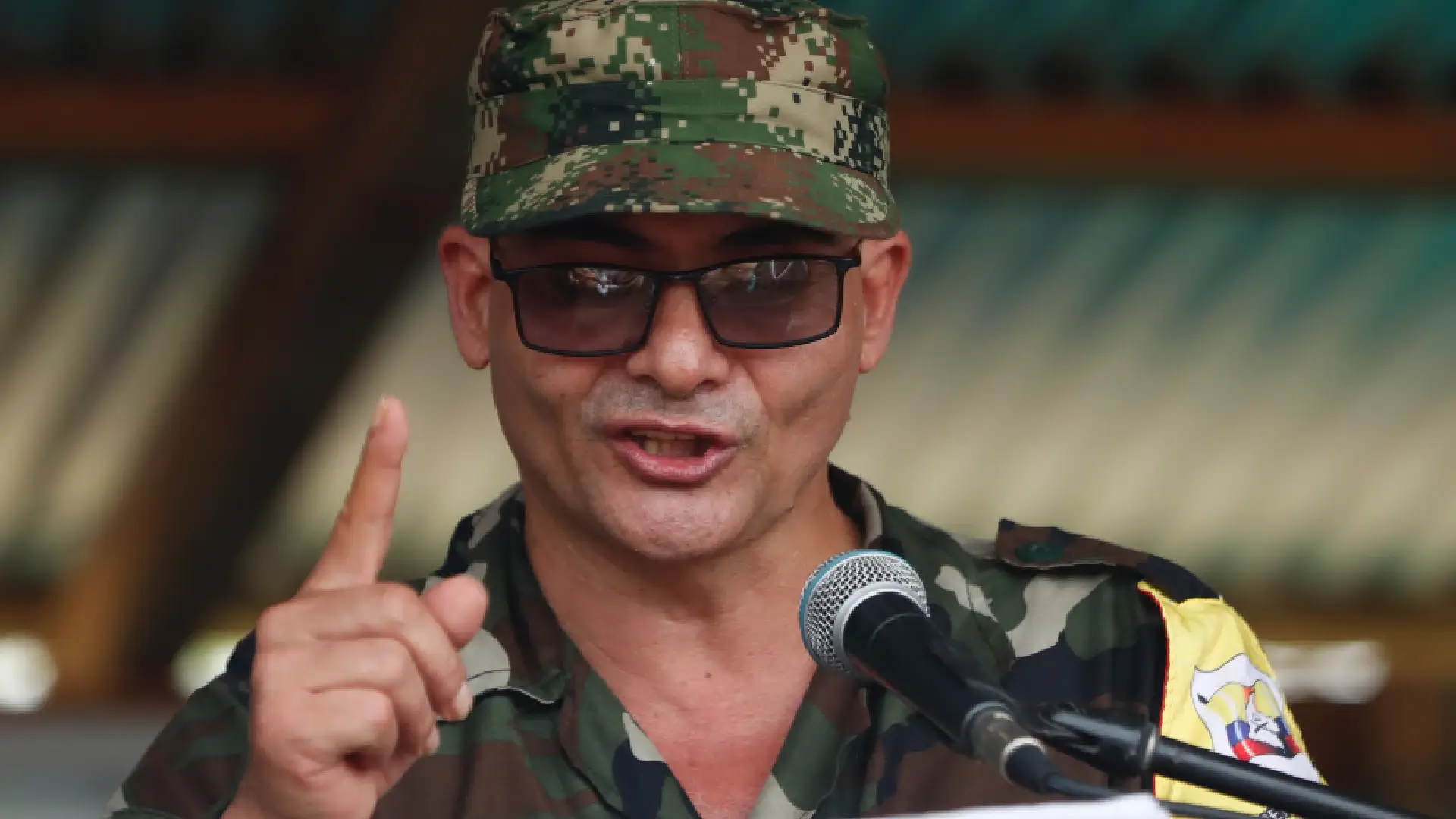 En fotos: Las pertenencias de Iván Mordisco que la fuerza pública halló luego de un enfrentamiento con las disidencias