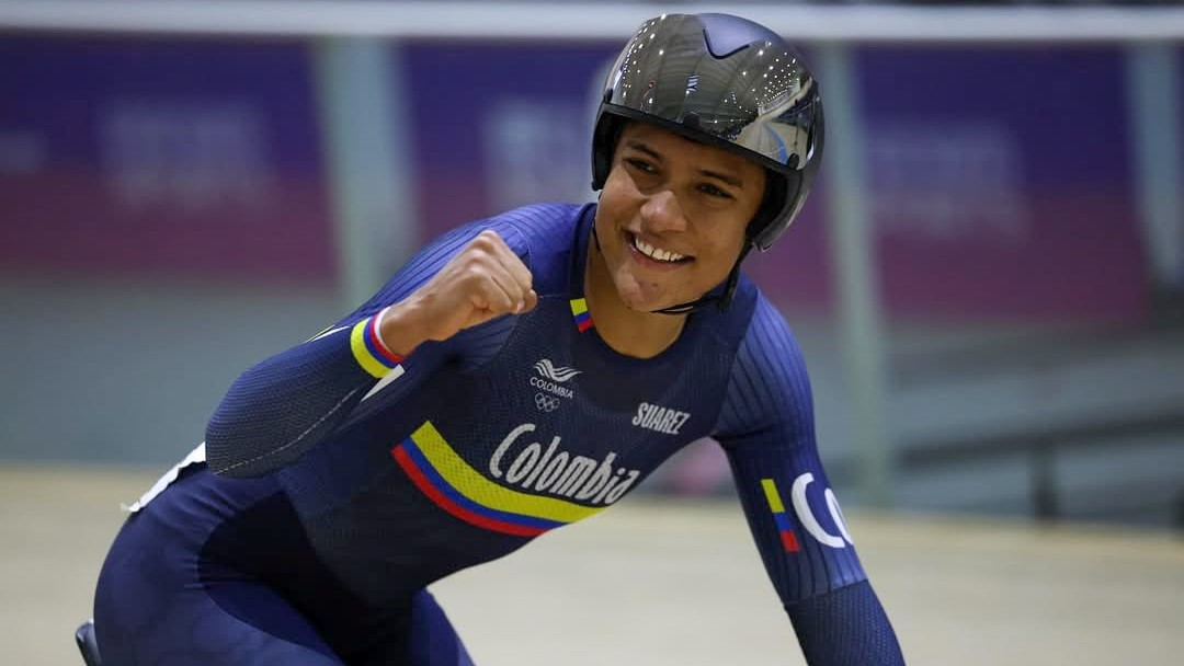 Tiene solo 18 años y ya está haciendo historia en el ciclismo mundial: esta es la historia de Stefany Cuadrado