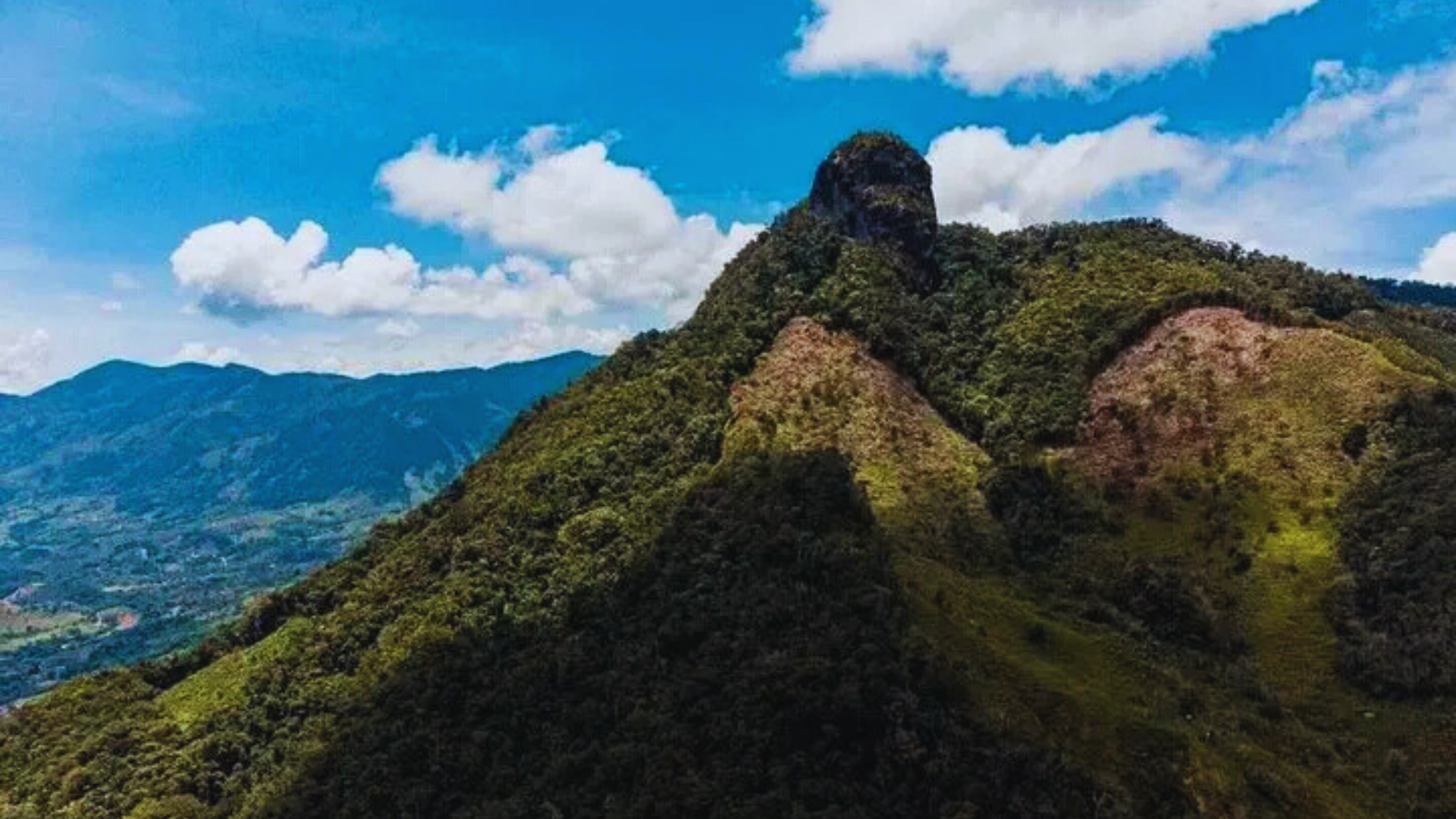 Antioquia tiene dos gigantes naturales en disputa: ¿es El Peñol o El Tabor la piedra más grande del departamento?