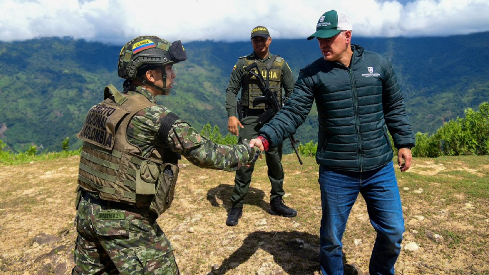 Disidencias de las Farc aprovecharon mes de tregua para hacer curso de explosivistas en Valdivia