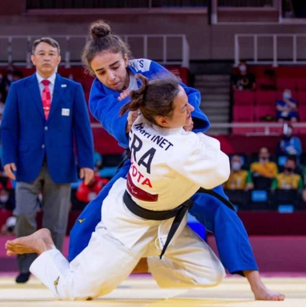 Shahana Hajiyeva en los Juegos Paralímpicos de Tokyo 2020.