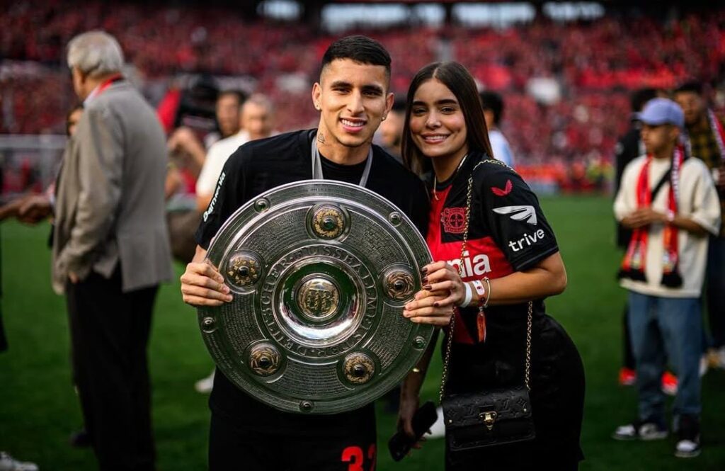 Gustavo Puerta conquistó la Bundesliga con el Bayer Leverkusen.
