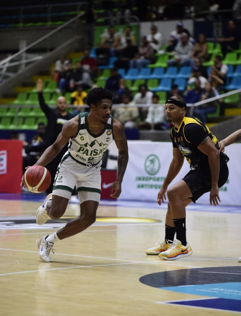 Paisas, bicampeón del baloncesto profesional en Colombia.