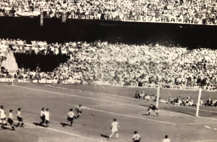 Final del Mundial de 1950 en el Estadio Maracaná. Se aprecia el sobrecupo en las graderías. Foto: AUF.